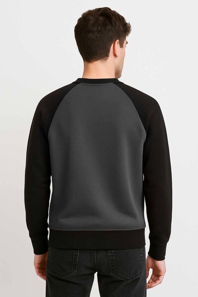 Polo Republica Men's Raglan Sleeve Fleece Sweat Shirt