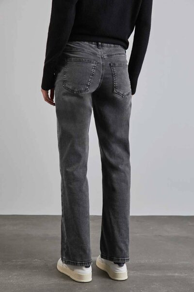 Cut Label Women's Straight Fit Denim