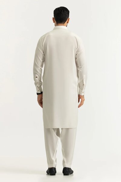 Regular Fit Styling Suits