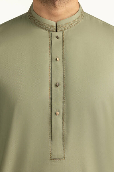 Regular Fit Embroidered Suits