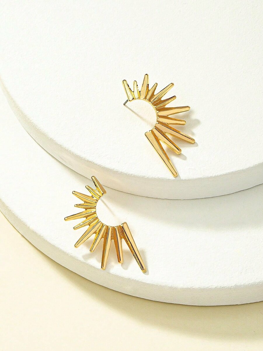 Shein - Structured Stud Earrings