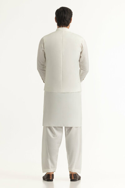 Regular Fit Styling Suits