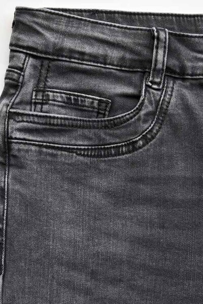 Cut Label Women's Straight Fit Denim