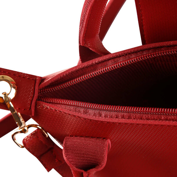 Dory Maroon