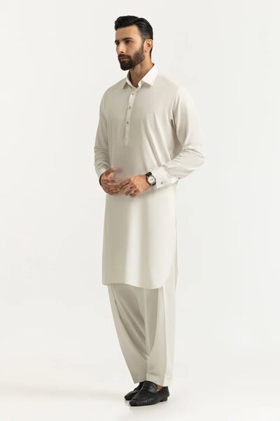 Regular Fit Styling Suits