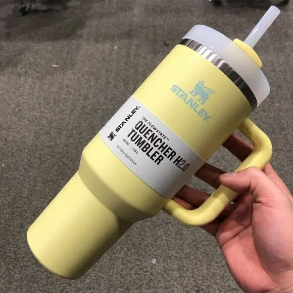 Home.Co - Stanley Quencher H2.0 Tumbler 40 oz - Pomelo