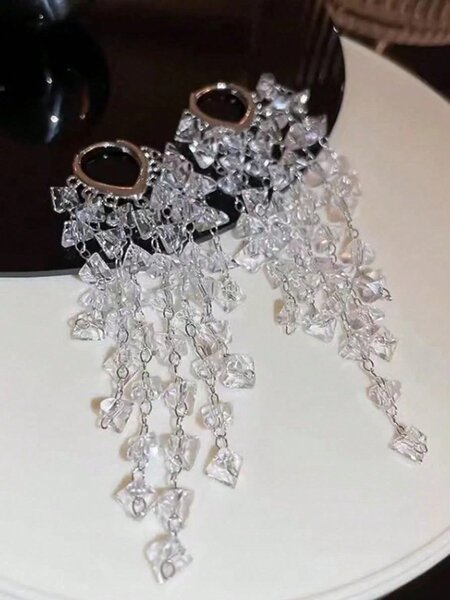 Shein - 1 Pair Minimalist Elegant Vintage Long Tassel Heart Shaped Hoop Earrings
