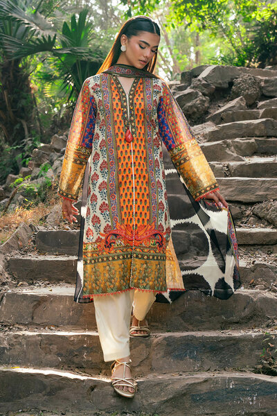 3 Piece Printed Lawn Suit with Chiffon Dupatta
