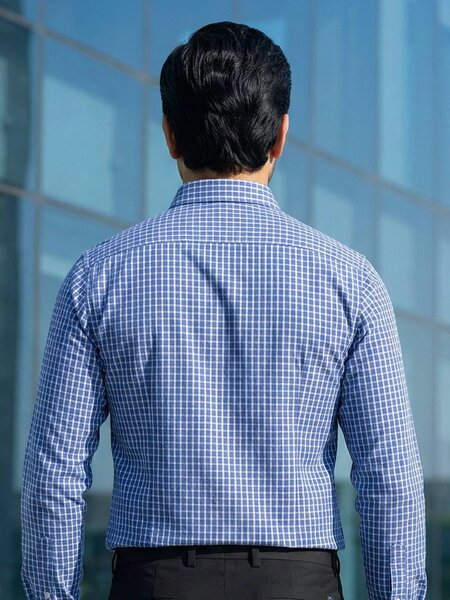 White & Blue Checkered, Elite Edition, Cutaway Collar Men’s Formal Shirt (FS-2711)