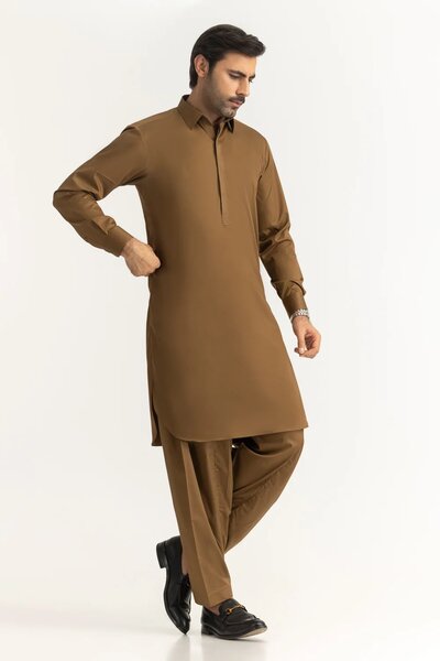 Regular Fit Styling Suits