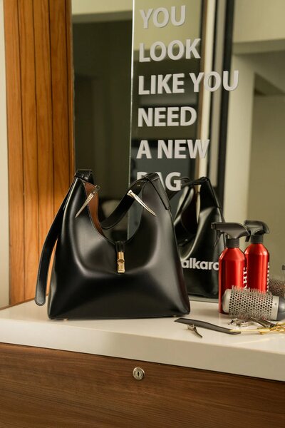 Shoulder Bag – Black