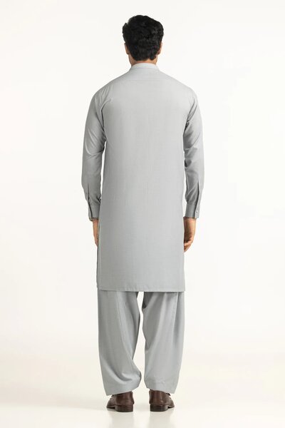Regular Fit Styling Suits