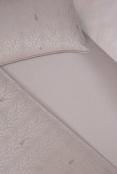 Mushroom Jacquard Comforter Set