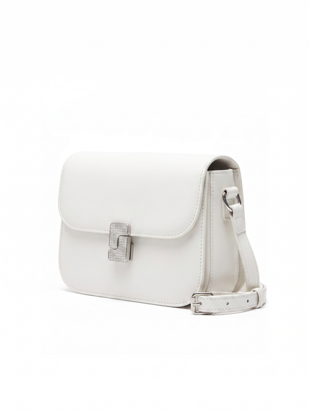Lova White