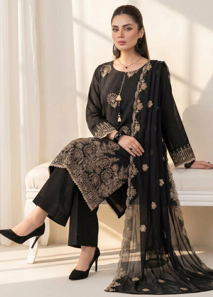 Salitex Unstitched Embroidered Lawn 3 Piece Suit SUNS8MO503 Casual Collection