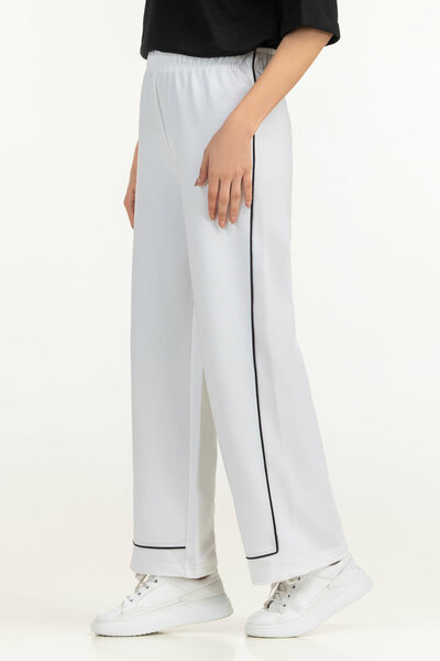 Relaxed fit Trousers