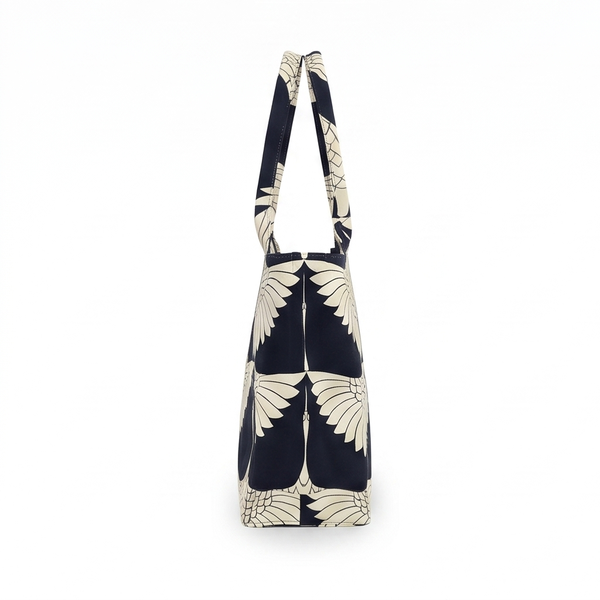 Flora Bloom Black