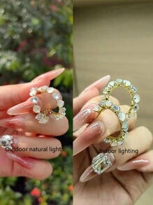Shein - 1pair Unique Design Minimalist & Elegant Cat Eye Stone C Shaped Ear Cuff