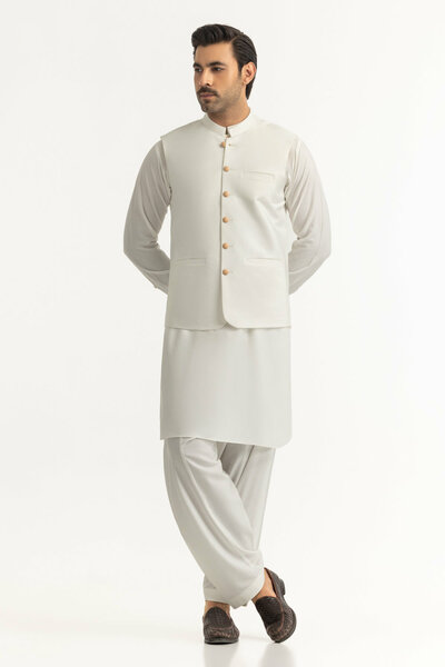 Regular Fit Styling Suits