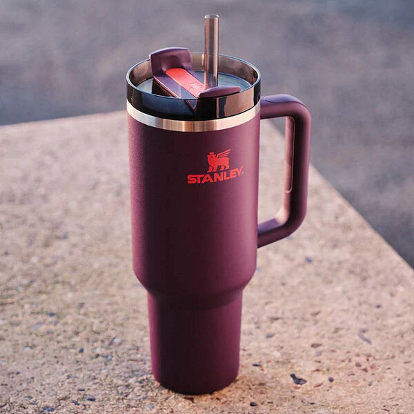 Home.Co - Stanley Quencher H2.0 Tumbler 40 oz - Plum