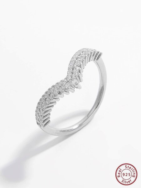 Shein Exclusive - A Gorgeous, Elegant, Shiny, Fashionable And Generous 925 Silver Artificial Cubic Zirconia Two-Layer Stone Shallow V Arrow Shape Design Ring Wedding Engagement Bridal Jewelry