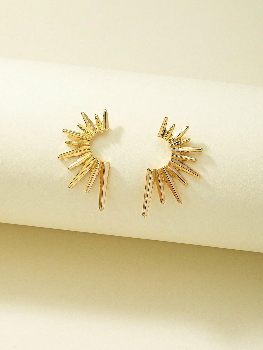 Shein - Structured Stud Earrings