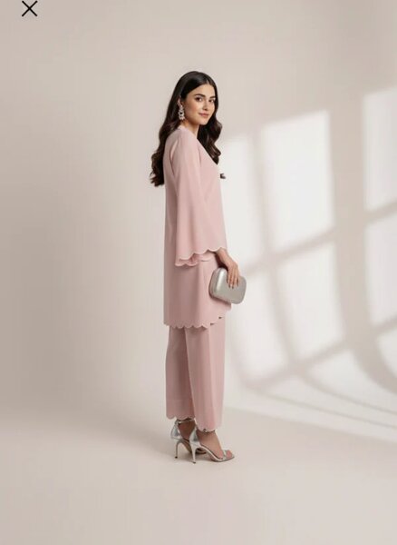 The Blush Scallop Set - NV22D04