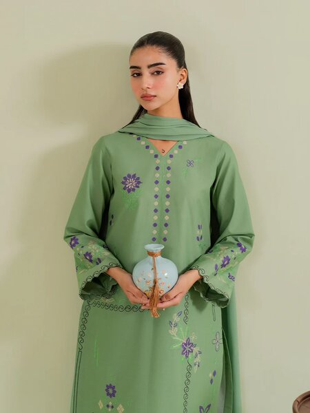 Pistachio-3Pc Embroidered Set