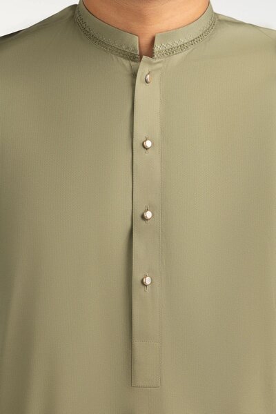 Regular Fit Styling Suits