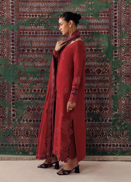 Q line by Qalamkar Unstitched Embroidered Slub Linen 3 Piece Suit QLK26UQL Zaira QLW-03 - Winter Collection