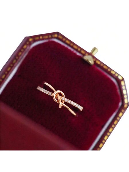 Shein - S925 Sterling Silver Ring With New Twisted Knot Design & Sparkling Cubic Zirconia