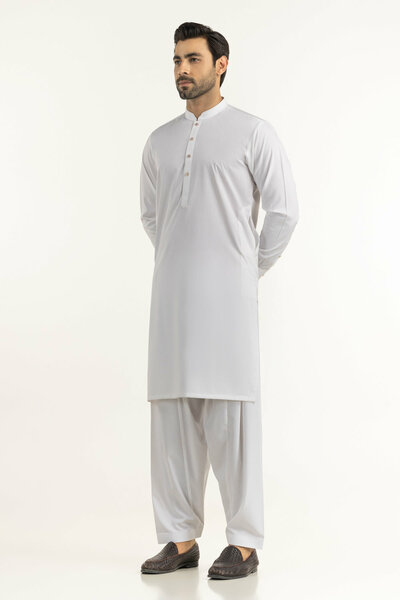 Regular Fit Styling Suits
