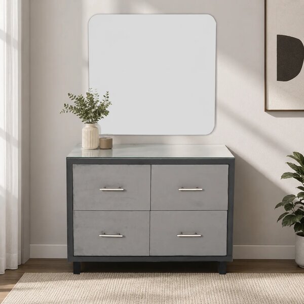 Kingsley Dresser
