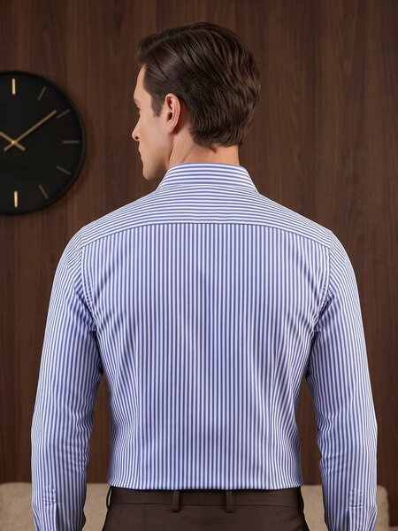 White & Blue Striped, Classic Edition, Cutaway Collar Men’s Formal Shirt (FS-3084)
