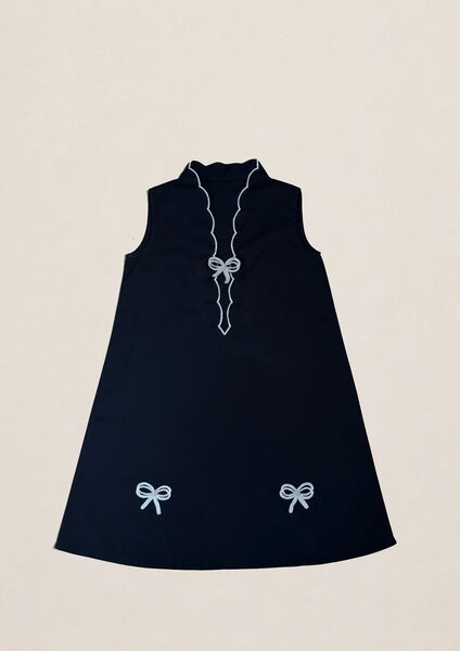 Notte | Black cotton dress with hand-embroidered bow details