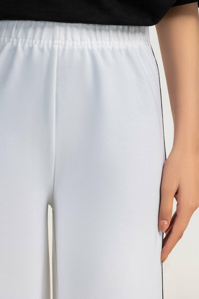 Relaxed fit Trousers