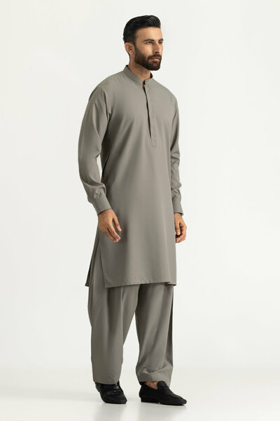 Regular Fit Styling Suits