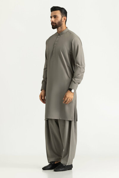 Regular Fit Styling Suits