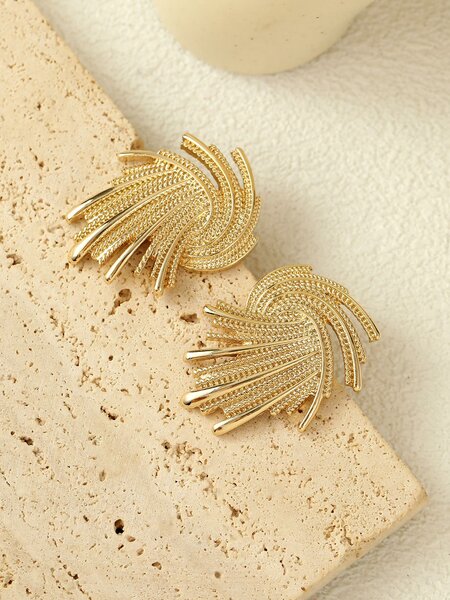 Shein - 1pair Elegant Fireworks Design Lightweight Luxury Stud Earrings For Vacation, Party and Daily Wear