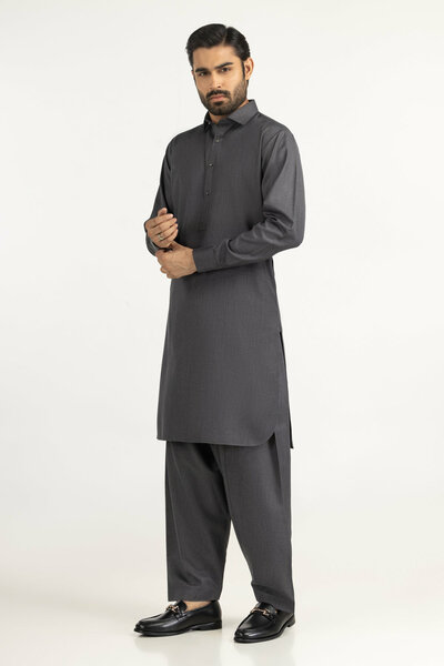 Regular Fit Styling Suits