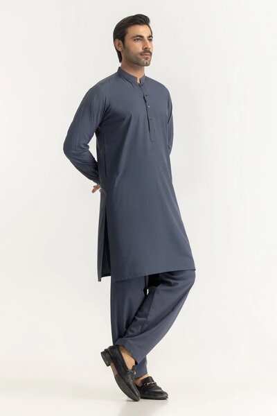 Regular Fit Styling Suits