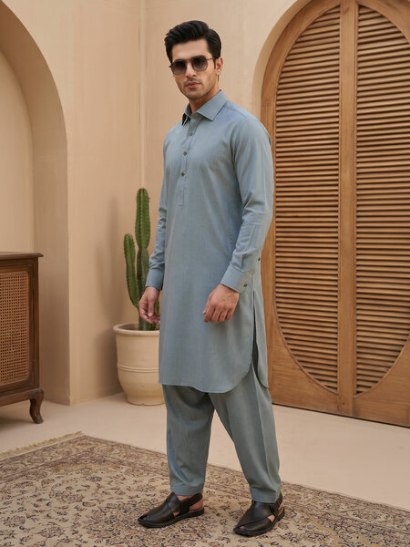 Light Green Designer Shalwar Kameez (SK-780)