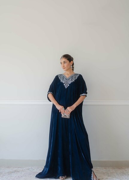 Atelier Velours by Rashid Textiles RTW Embroidered Velvet Kaftaan Suit RT26RAV Shaam  - Festive Collection