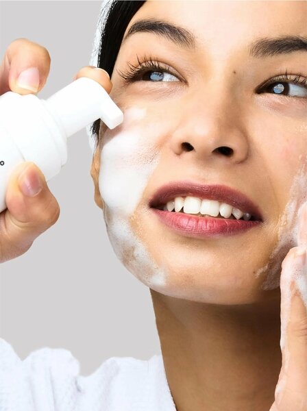 Beautenic Vitamin C Foaming Cleanser 150Ml