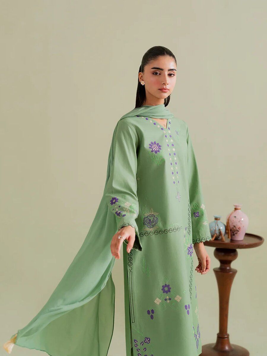 Pistachio-3Pc Embroidered Set