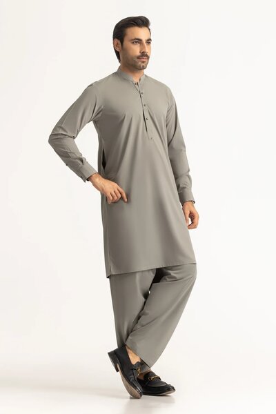 Regular Fit Styling Suits
