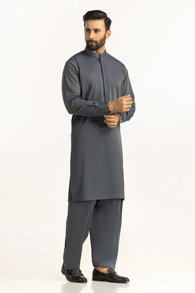 Regular Fit Styling Suits