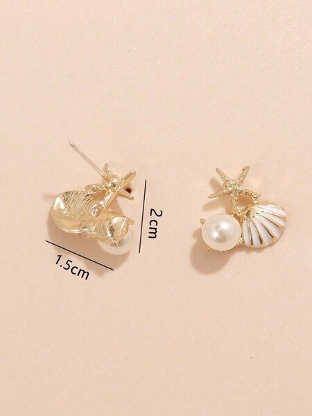 Shein - 1pair Small Shell Earrings