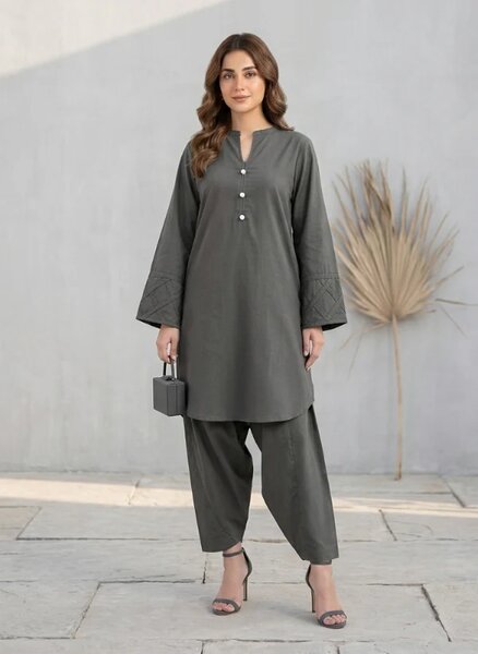 Olive Slate - NV27D02