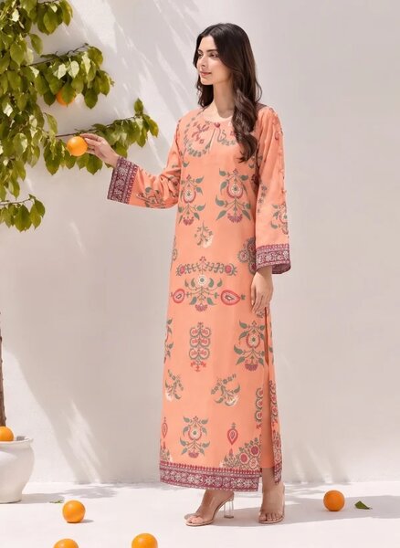 Peach Ornament - NV37D02